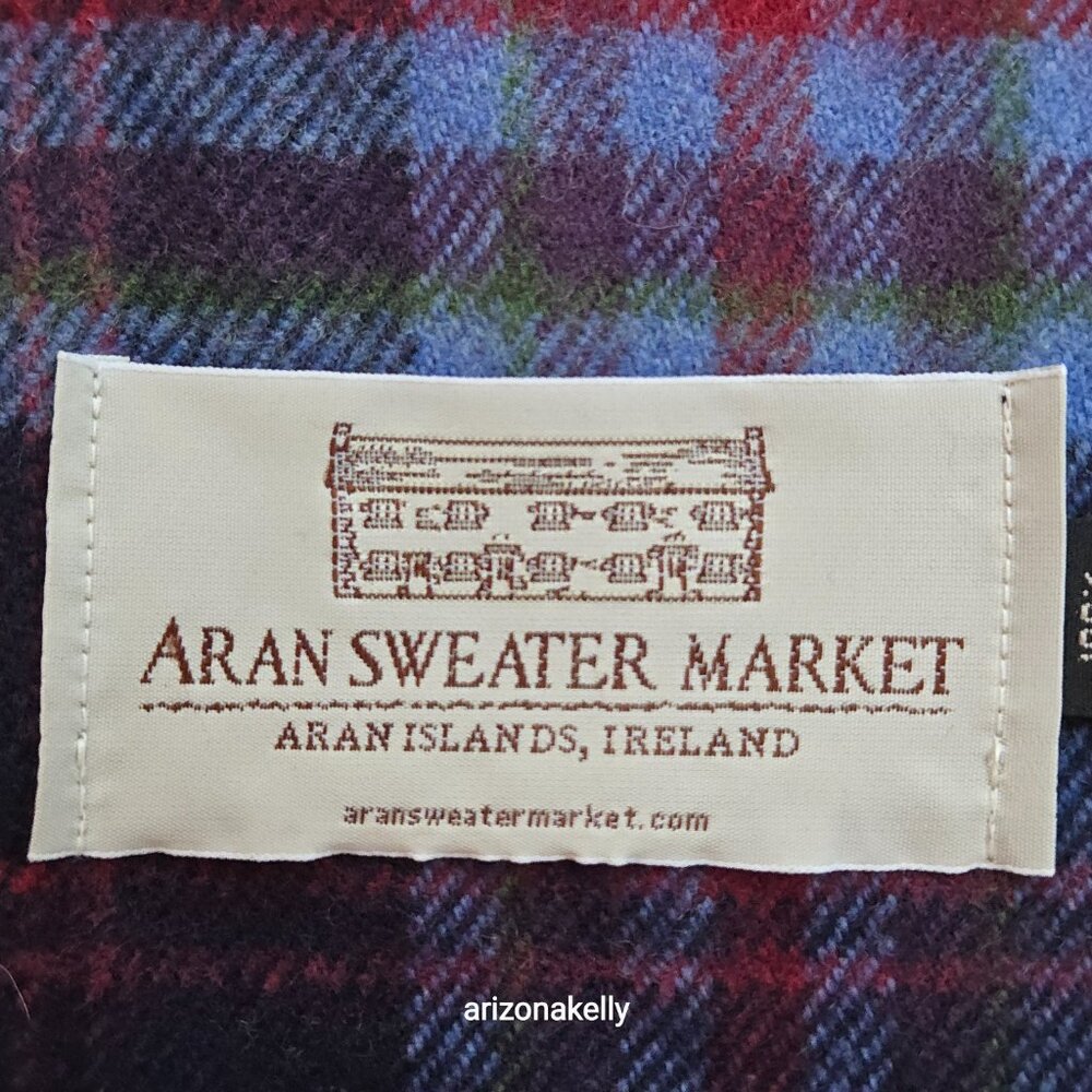 Aran Sweater Market Extra Fine Merino Wool Blue Plaid Scarf - Picture 3 of 10